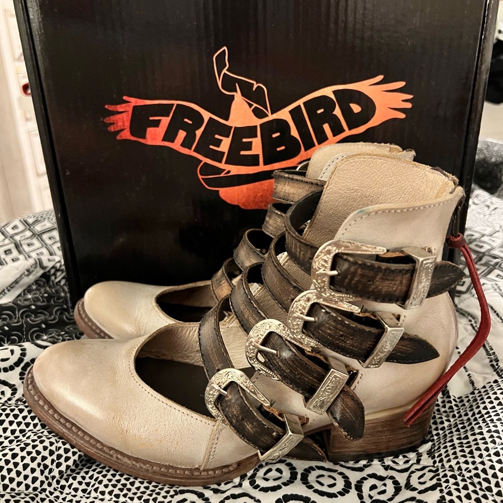 Freebird Scarlett